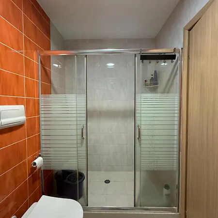 Apartment Diem Near Pazari I Ri *